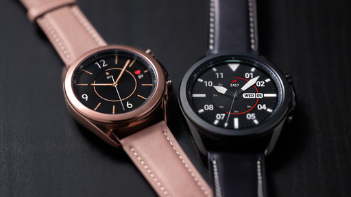 Galaxy Watch 4 Classic exibe design completo em vídeos vazados