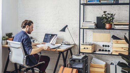 Projeto de lei obriga empresas a pagar "auxílio home office" para trabalhadores