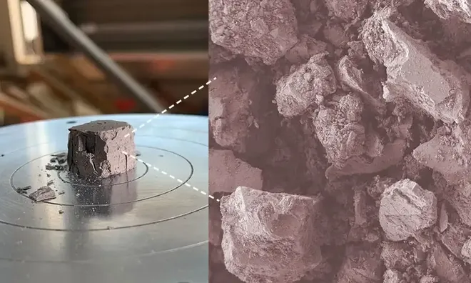 Cubo de geopolímero produzido a partir de solo lunar simulado; o detalhe mostra as partículas do composto (Imagem: Reprodução/University of Delaware)