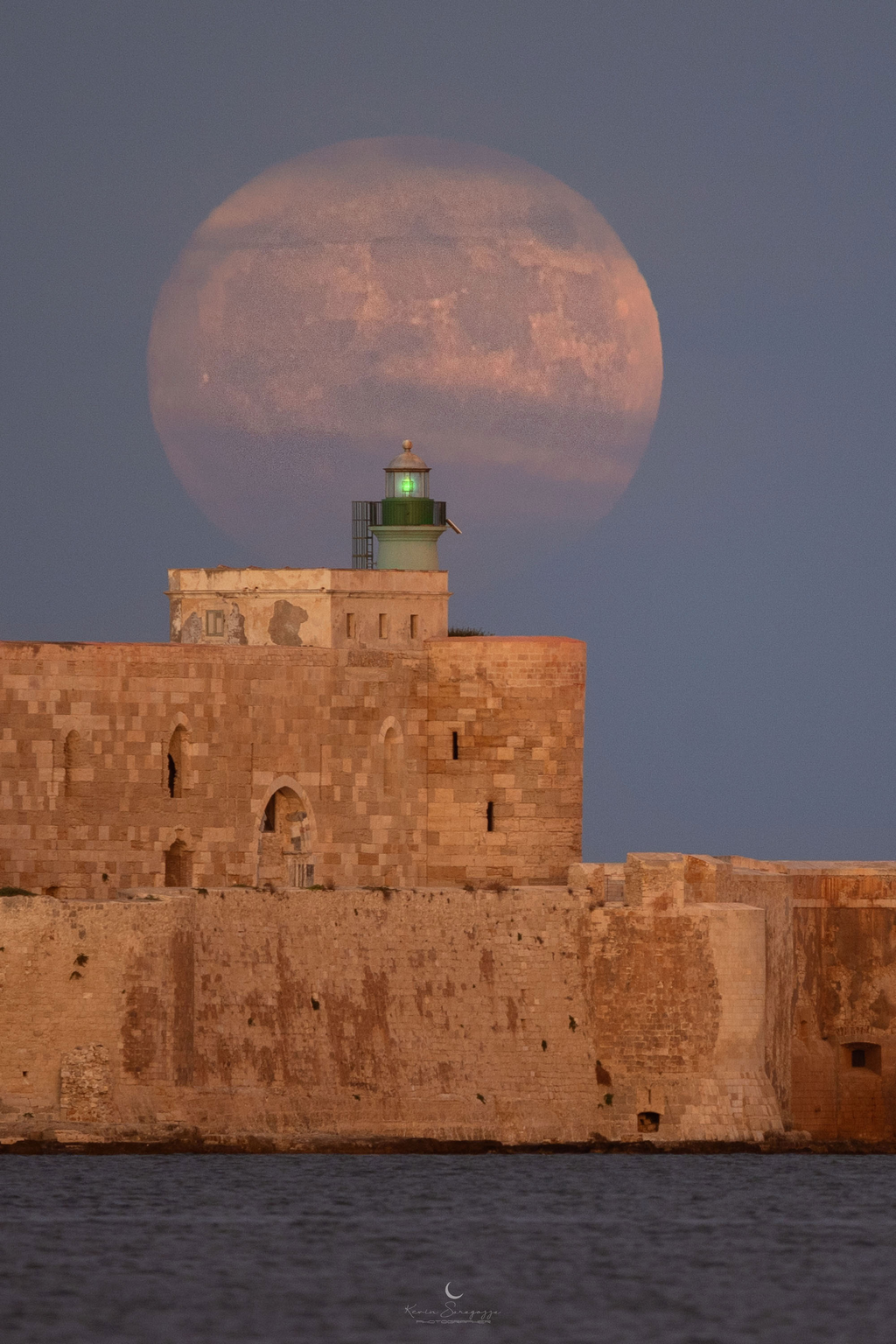 Blue Moon wurde in Italien gedreht (Foto: Reproduktion/Kevin Saragozza)