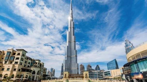 Edifício mais alto do mundo, o Burj Khalifa foi construído pela área de Engenharia Civil da Samsung (Imagem: Reprodução/Khaleej Times)