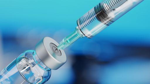 Imunocomprometidos poderão tomar quarta dose da vacina em 2022 nos EUA