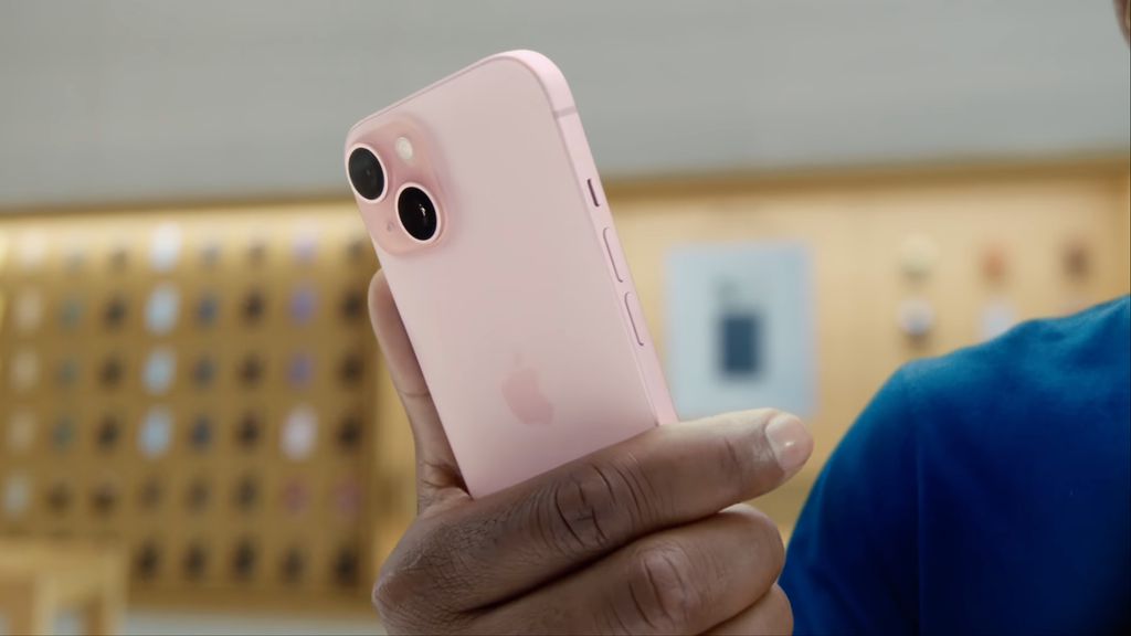 iPhone 15 e 15 Plus empatam fora do top 10 de câmeras do DXOMARK