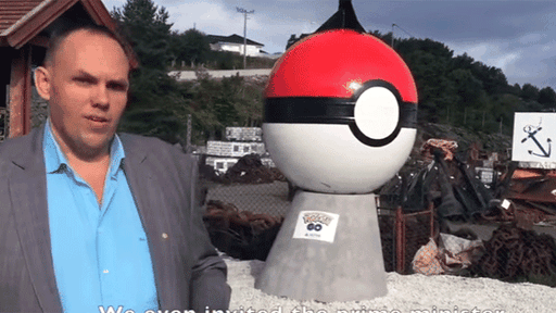 Para reivindicar Pokéstops, cidade norueguesa constrói estátua de Pokébola