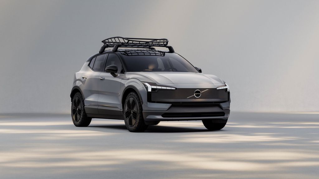 Volvo EX30 Cross Country visto de frente