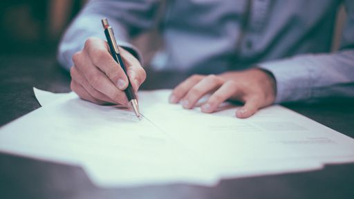 5 melhores aplicativos para fazer currículo