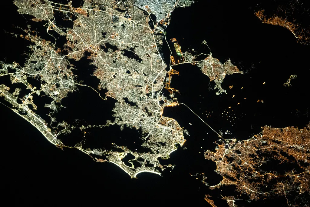 Rio de Janeiro em foto feita a bordo da ISS (Imagem: Reprodução/NASA)