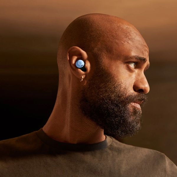 Google Pixel Buds Pro ganha novas cores e melhorias em atualização