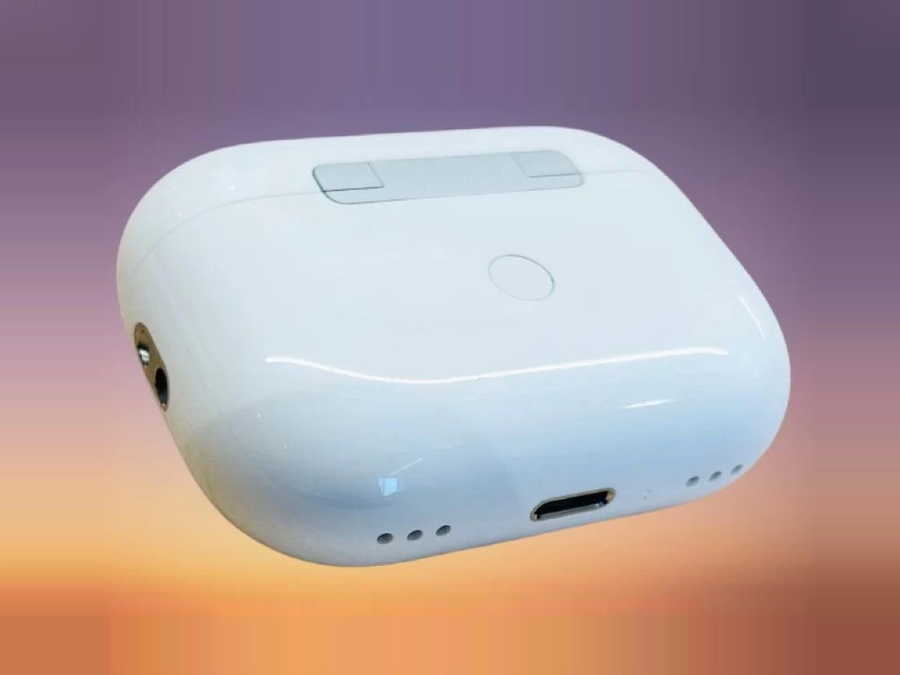 Fotos mostram AirPods Pro 2 com alto-falante, furo para acessórios