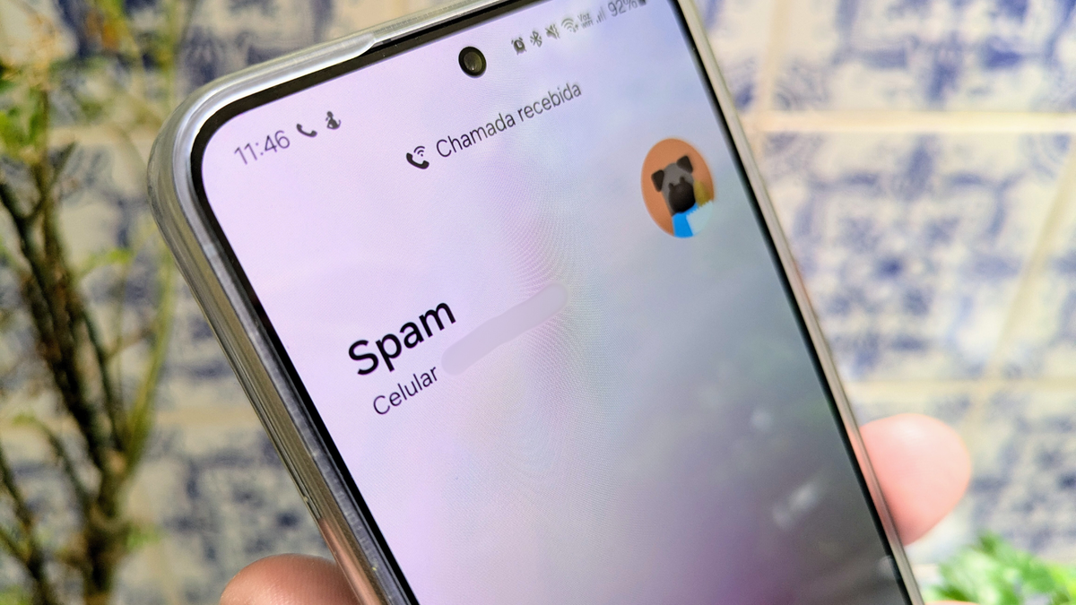 IA eleva o risco de cair em golpe por telefone, alerta Serasa Experian