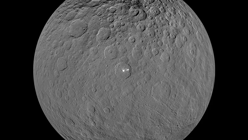 Depósito de sal no planeta anão Ceres pode apontar atividades de criovulcão