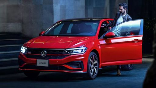 Volkswagen Jetta pode ganhar versão eletrificada em breve