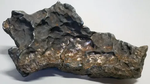 Meteorito achado na Suécia veio de "bola de fogo" que tinha mais de 9 toneladas