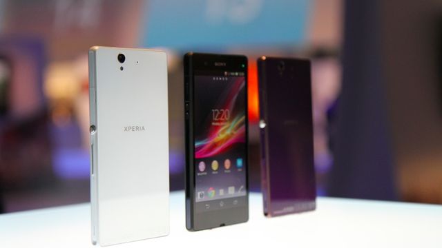 Smartphones Sony da linha Xperia Z começam a receber Android 7.1.1 Nougat