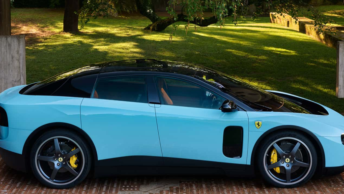 Ferrari elétrica vira motivo de polêmica — e a culpa agora é do para-brisa