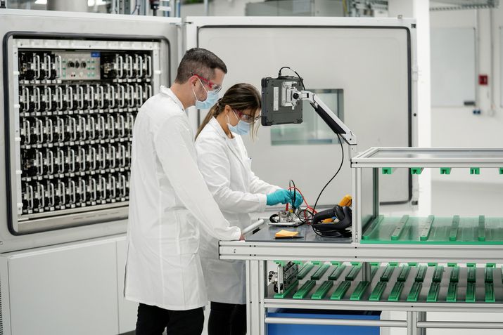 Laboratório de células de bateria Volkswagen em Salzgitter