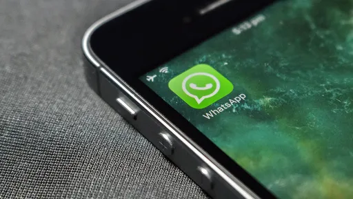 Como impedir que o WhatsApp baixe fotos e vídeos automaticamente