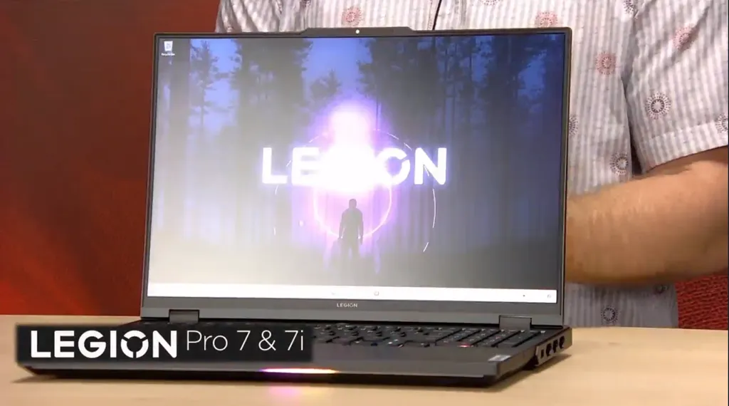 Os novos Legion Pro 7 e 7i não trazem grandes mudanças visuais, mas embarcam melhorias importantes, como o uso de metal reciclado na construção (Imagem: Lenovo)