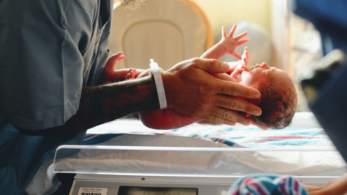 Como oito bebês nasceram de uma fertilização in vitro com o DNA de três pessoas