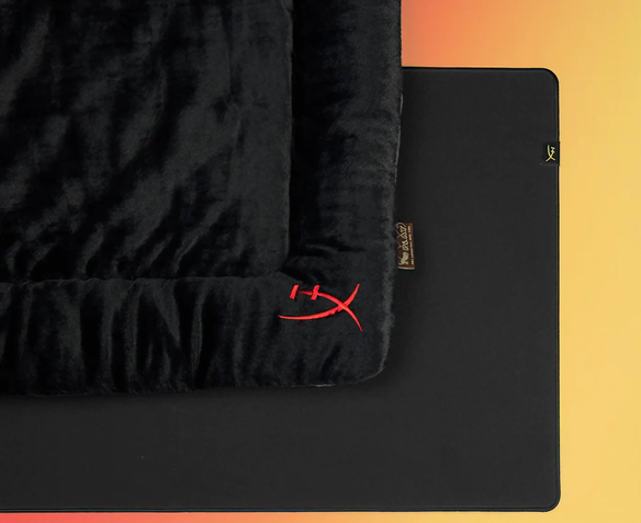 HyperX Pulsefur Mat