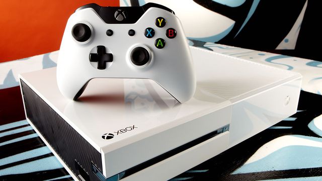 Anunciado na BGS do ano passado, Xbox One branco começou a ser vendido no Brasil