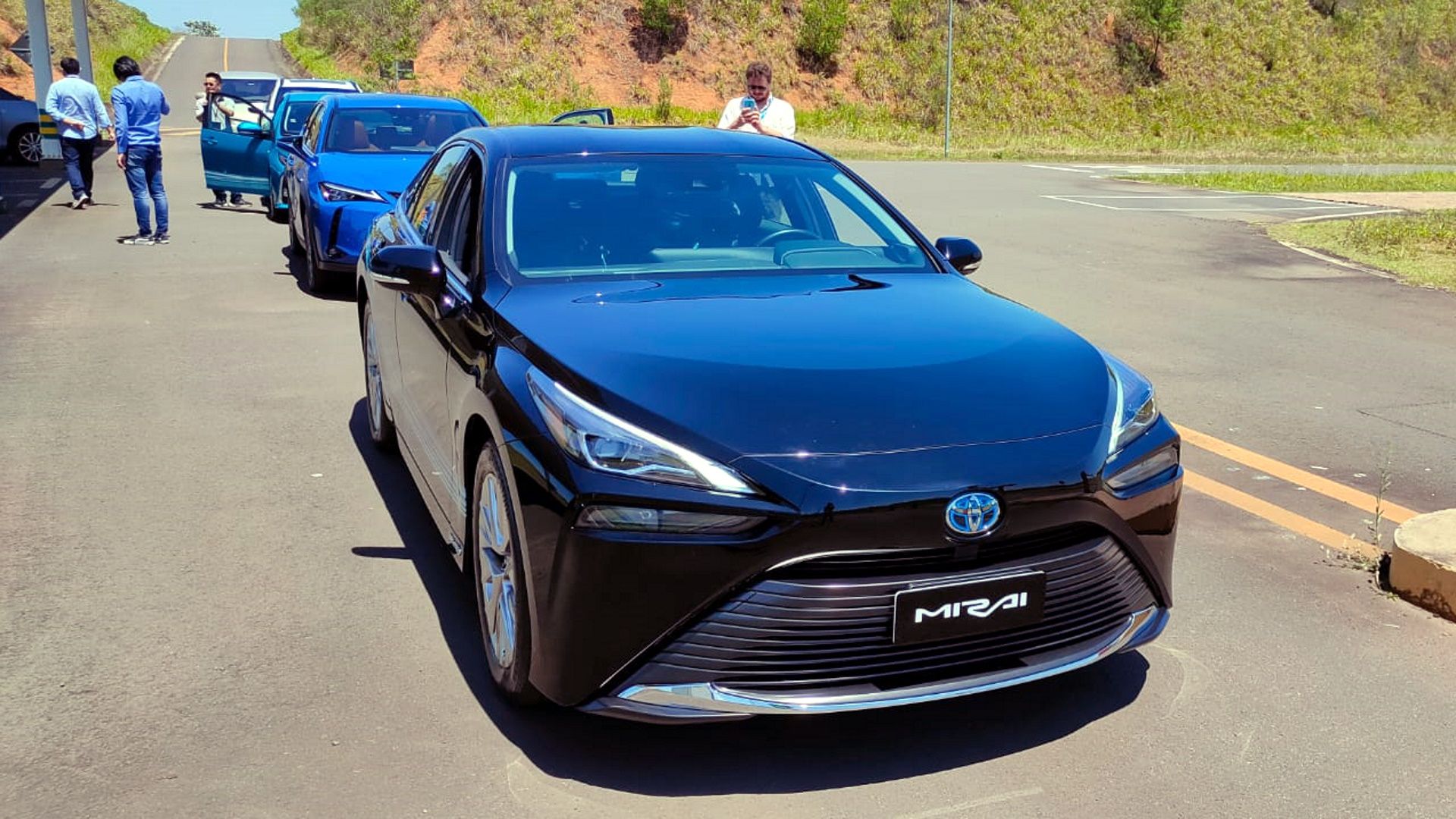 ESPETACULAR: descreve bem o novo carro de corrida movido a hidrogênio da  Toyota