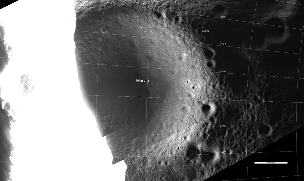 Arredores da cratera Marvin em foto da câmera ShadowCam (Imagem: Reprodução/NASA/KARI/ASU)