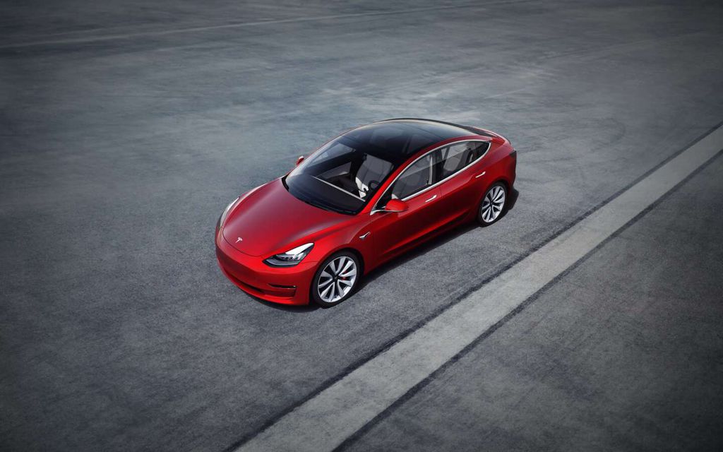 O Model 3 é o carro mais vendido da Tesla (Imagem: Divulgação/Tesla)