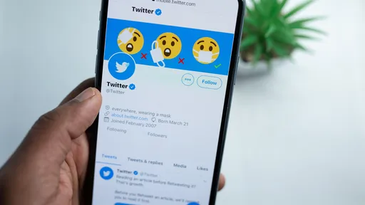 Twitter lançará ferramenta de denúncia para informações potencialmente enganosas