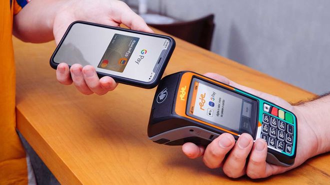 Google Pay e Itaú incentivam débito online com entregas grátis no Rappi