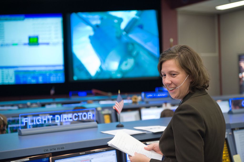 Holly Ridings será a primeira mulher a assumir o posto de diretora-chefe de vôos na NASA, em 60 anos de agência (Foto: NASA)