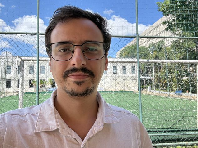 iPhone 17e - C&acirc;mera frontal