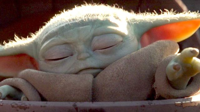 Sucesso do Bebê Yoda é ignorado pela loja oficial da Disney