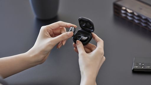 Como limpar seus Galaxy Buds para evitar problemas de funcionamento ou de saúde