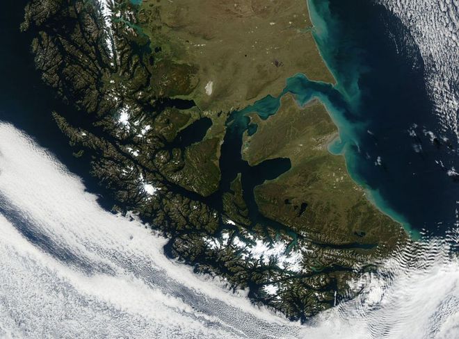 O arquipélago da Terra do Fogo, no extremo sul da América do Sul, é provavelmente o melhor local para observar a chuva de meteoros Finlay (Crédito da imagem: Reprodução/MODIS Land Rapid Response Team/NASA GSFC)
