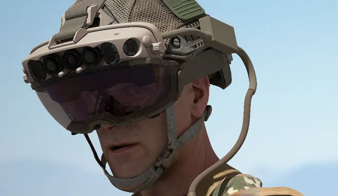 HoloLens ganhou uso militar, o que trouxe uma nova onda de polêmicas (Imagem: Divulgação/Microsoft)