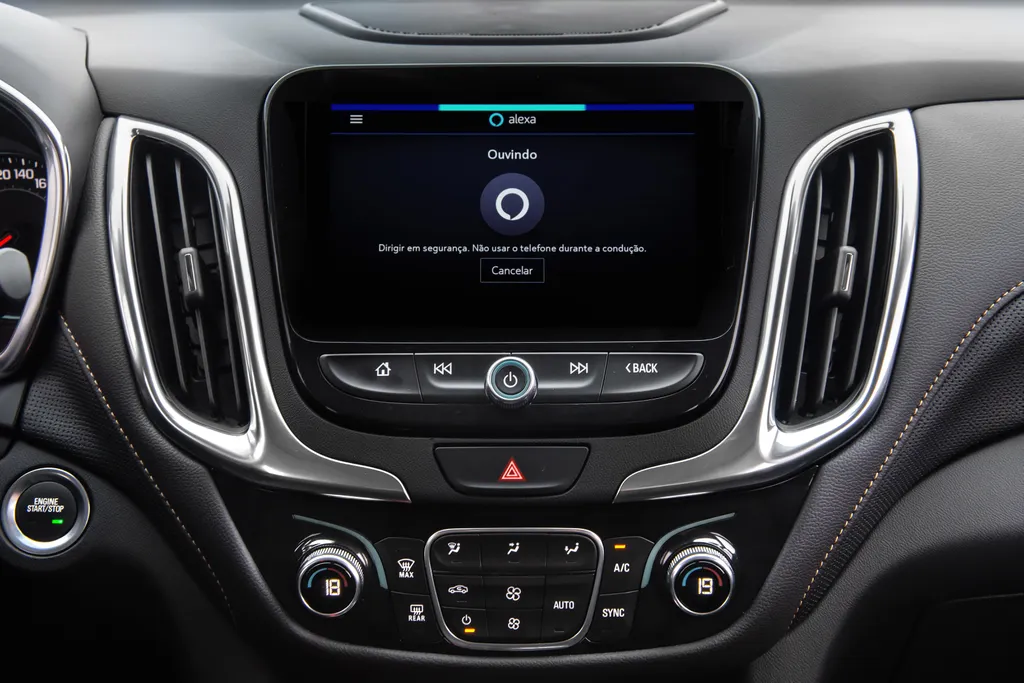 Internet nativa permite que o SUV tenha compatibilidade com a Amazon Alexa (Imagem: Divulgação/Chevrolet)
