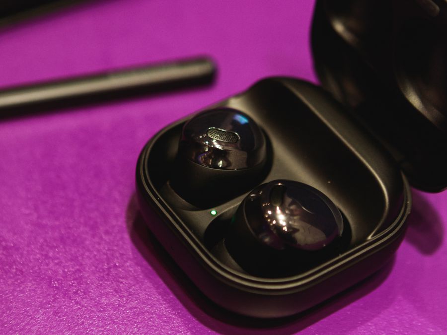 Samsung anuncia os novos Galaxy Buds Pro e o rastreador Galaxy