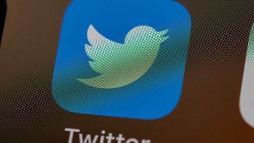 Twitter está testando plataforma Spaces com foco em conversas por voz