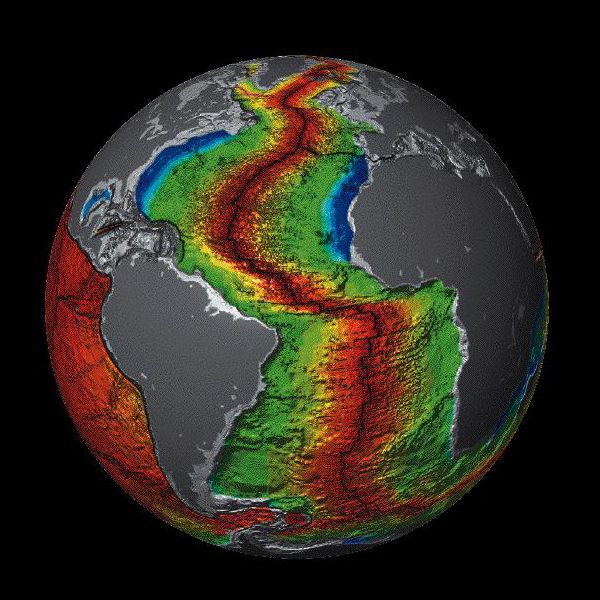 Dorsal Mesoatlântica, com mais de 11 km de extensão no fundo do oceano Atlântico (Imagem: Reprodução/NOAA)