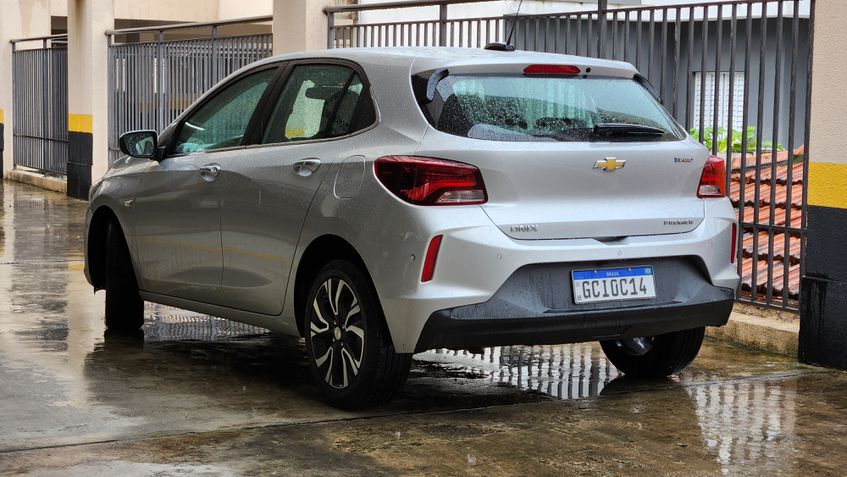 Chevrolet Onix 2024