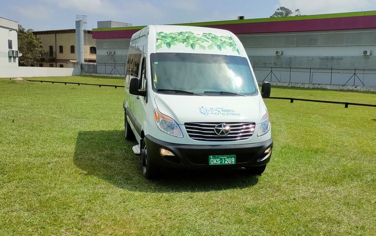 JAC iEV750 VIP - Van 100% elétrica