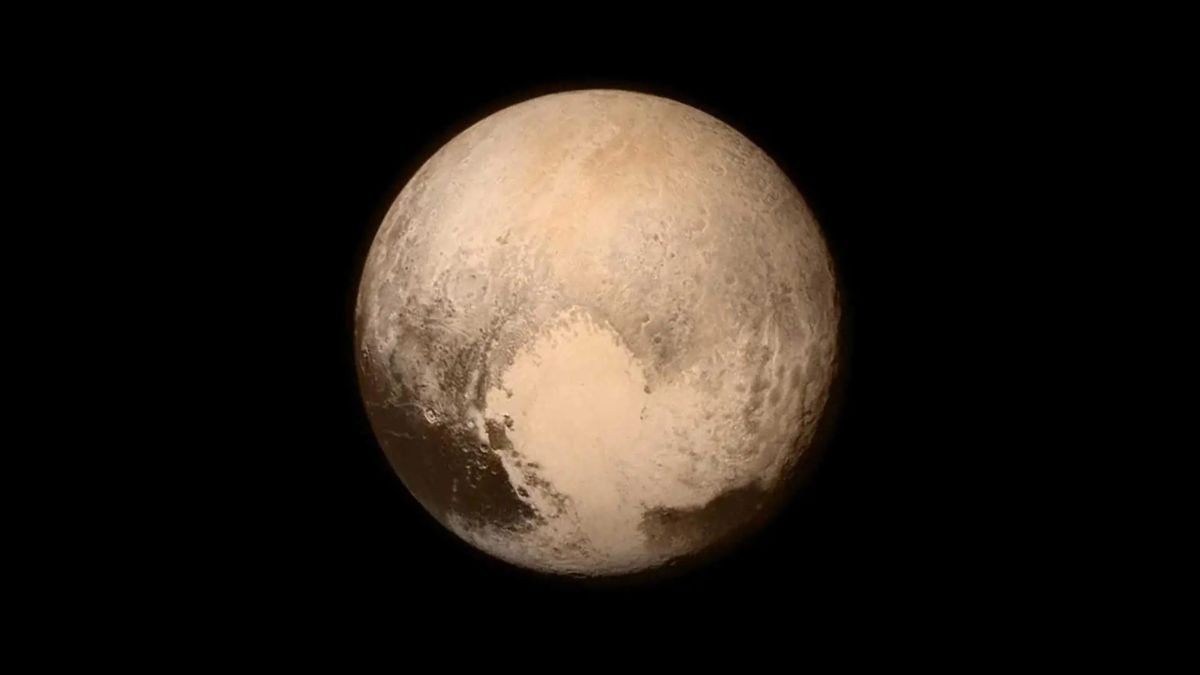 É VERDADE que Plutão é só um planeta anão; o astro foi reclassificado em 2006