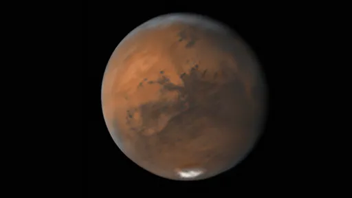 Em aproximação máxima com a Terra, Marte e é filmado por observatório mineiro