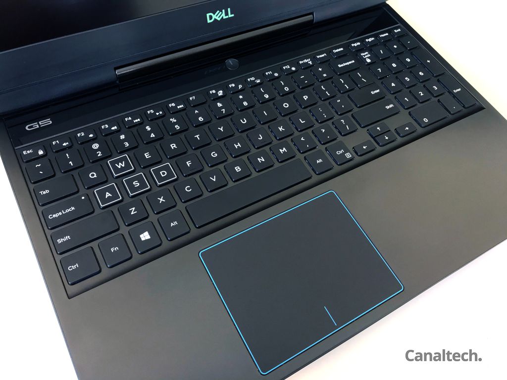 Teclas do Dell G5 são um pouco menores que o normal, permitindo o teclado ficar mais recuado para dar mais espaço para touchpad e evitar área mais quente do notebook