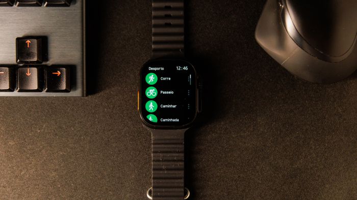 Apple Watch Ultra de R$ 100? Testamos o clone do relógio da Maçã
