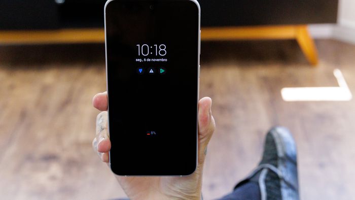 Galaxy S23 FE ganha novo beta da One UI 8.5 e aumenta expectativa de lançamento