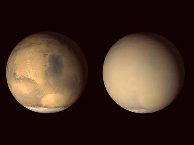 À esquerda, Marte com boa visibilidade; à direita, o planeta aparece envolvido por uma tempestade de poeira sazonal (Imagem: Reprodução/NASA / JPL / MSSS)