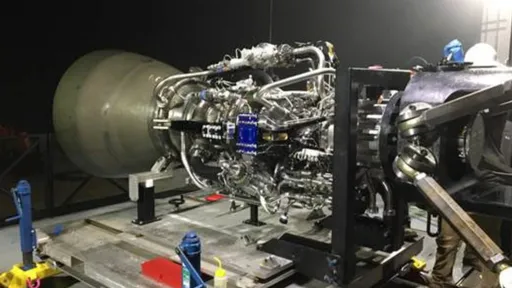 SpaceX mostra primeiro vídeo de teste de seu novo motor de propulsão