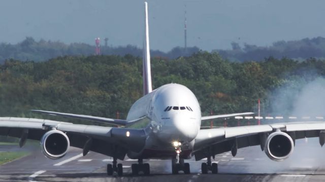 Airbus anuncia o fim do A380, o maior avião comercial do mundo